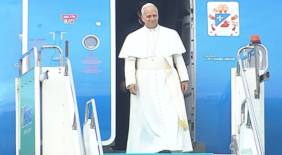 Vatikan Devlet Başkanı Papa 14. Leo'yu taşıyan uçak Ankara'ya iniş yaptı