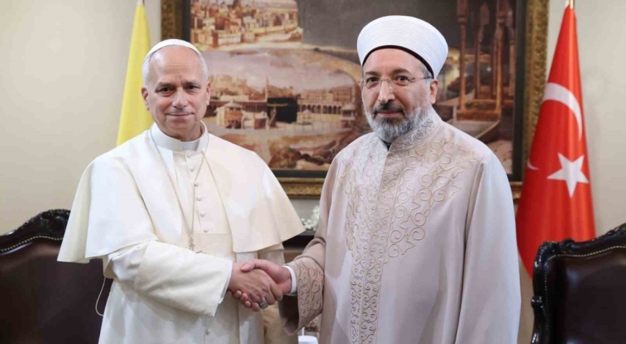 Papa 14. Leo'dan Ankara çıkarması: Diyanet'le kapalı kapılar ardında kritik temas