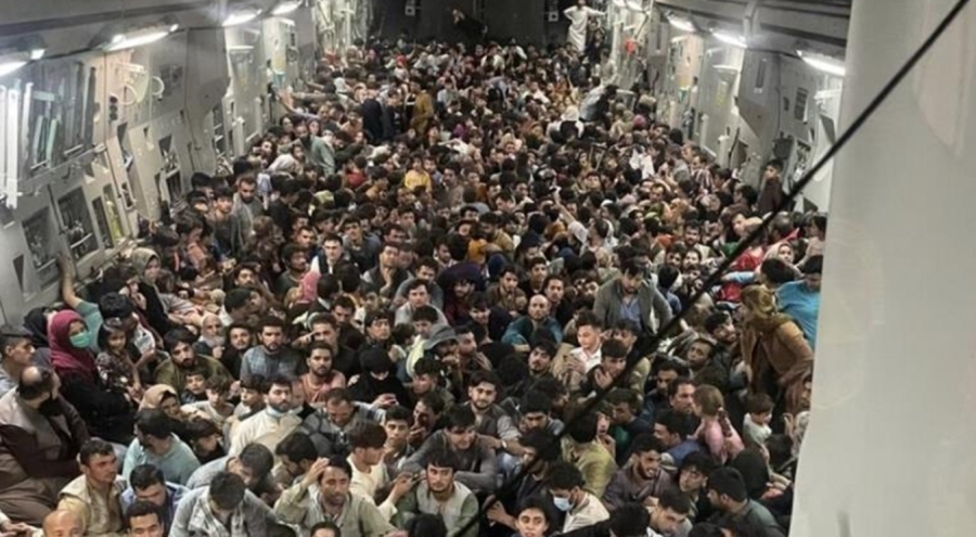 Trump'tan sert göç çıkışı: Üçüncü Dünya ülkelerinden göçü "kalıcı olarak durduracağım"