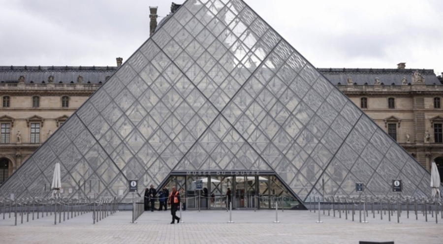 Louvre, Avrupa dışı ziyaretçilere giriş ücretine yüzde 45 zam yaptı