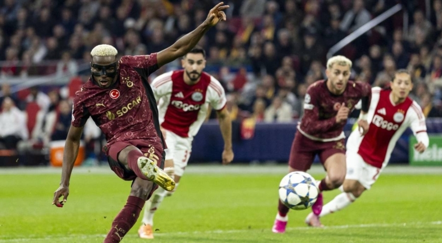 Galatasaray'da Derbi Mesaisi Hızlandı: Osimhen Sahaya Döndü