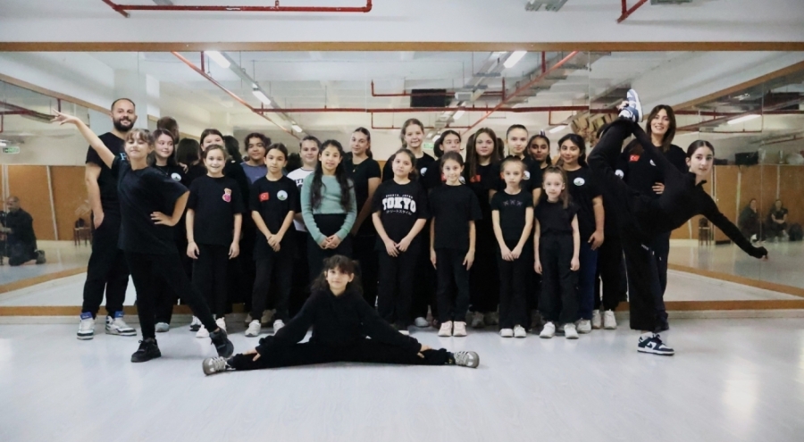 Osmangazi Belediyesi'nin dans kurslarına yoğun ilgi