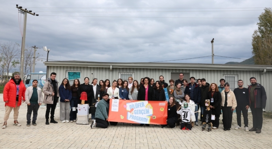 Gençler iklim krizini doğada ele aldı