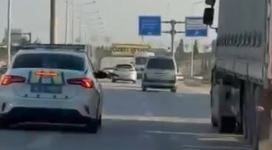 Bursa'da Tehlike saçan tır şoförünü silah doğrultup durdurdular