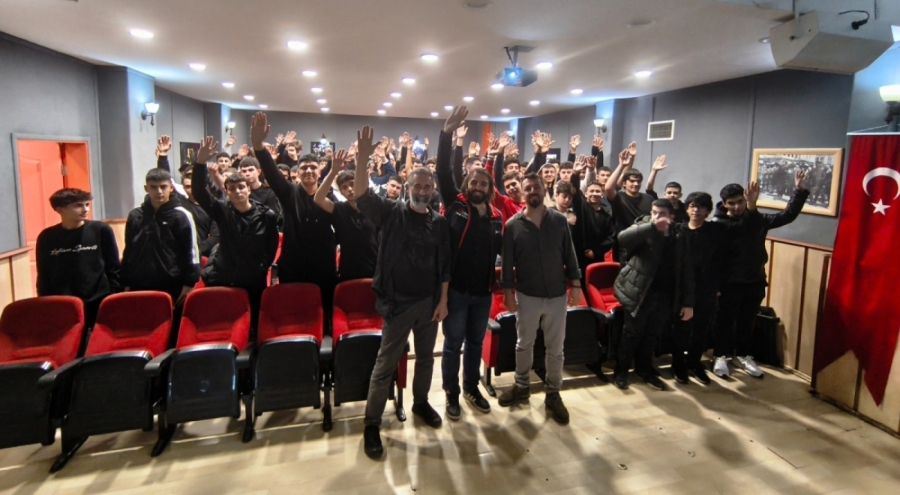 Bursa'da, öğrenciler elektronik atıklar konusunda bilgilendirildi