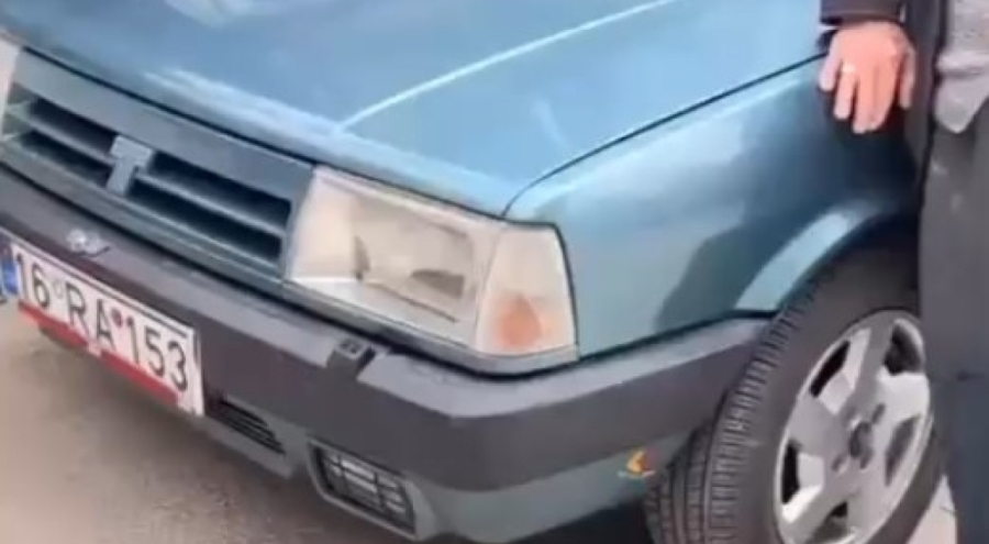 Bursa'da 32 yıl sonra mavişinden gözyaşı dökerek ayrıldı