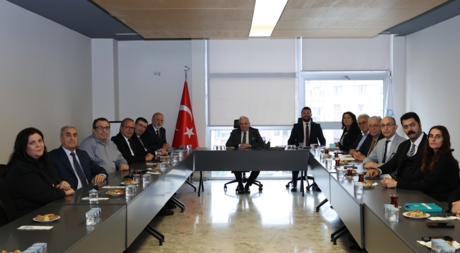 Başkan Şadi Özdemir sanayi bölgeleri temsilcileriyle bir araya geldi