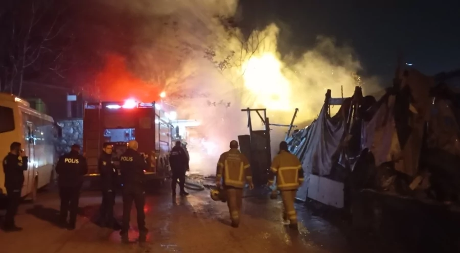 Bursa'da barakada yangın paniği