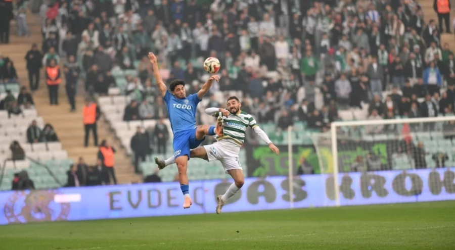 Bursaspor, Ankara Demirspor'u 4 golle mağlup etti