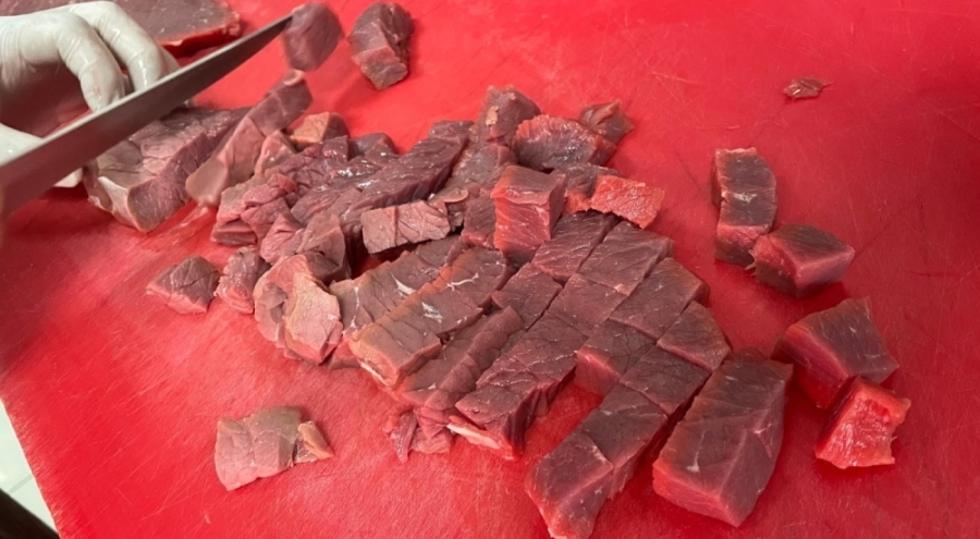 Şap salgını et fiyatlarını yükseltti