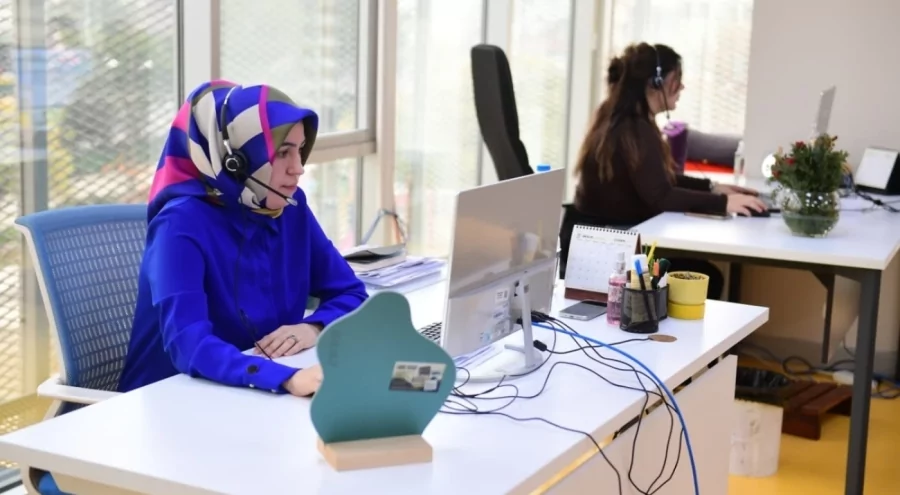 Bursa'da çağrı merkezi ekibine ziyaret