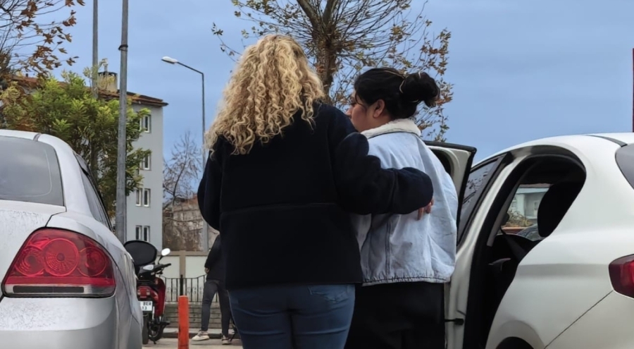 Bursa'da uyuşturucu operasyonu: Evde 2 kilo bonzai ve metamfetamin ele geçirildi