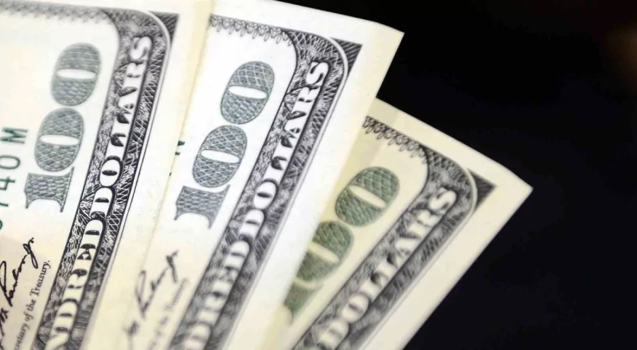 Dolar 42,70, euro 50,17 seviyesinde