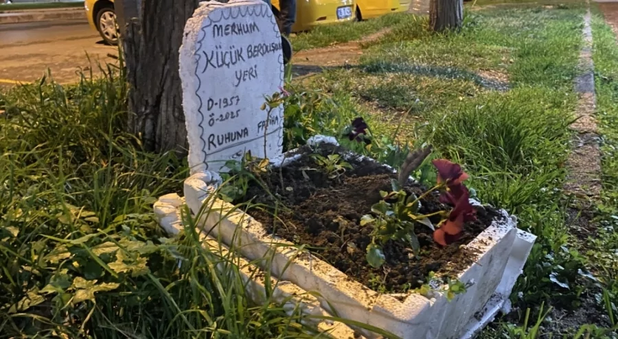 Bursa'da taksiciler "Berduş" için mini mezarlık yaptı
