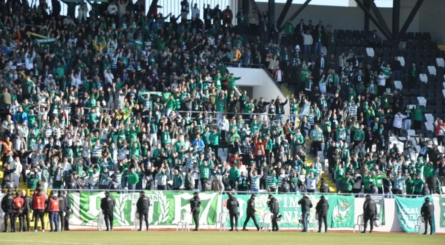 Bursaspor'dan Soma'da 3 gollü galibiyet