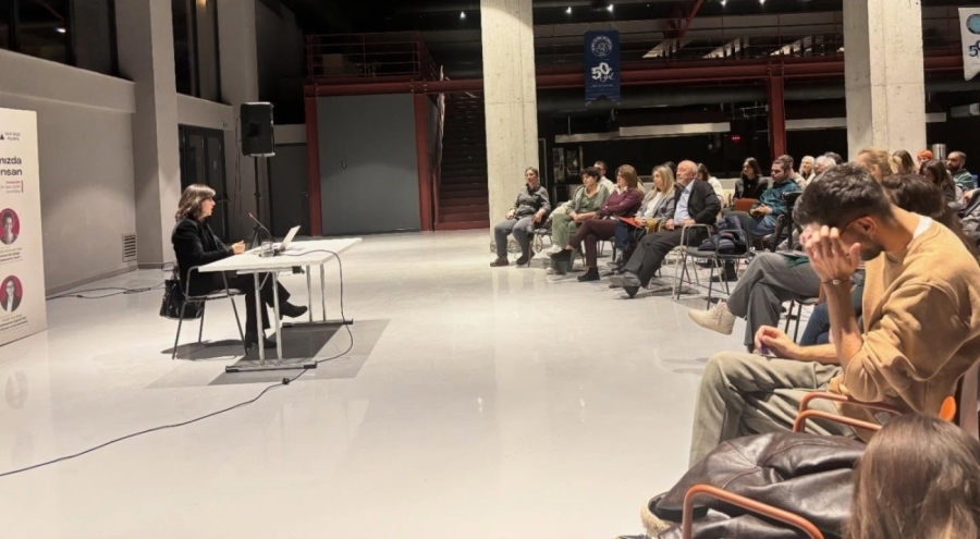 Nilüfer Felsefe Buluşmaları'nın yılın son oturumunda "politik şiddet" masaya yatırıldı