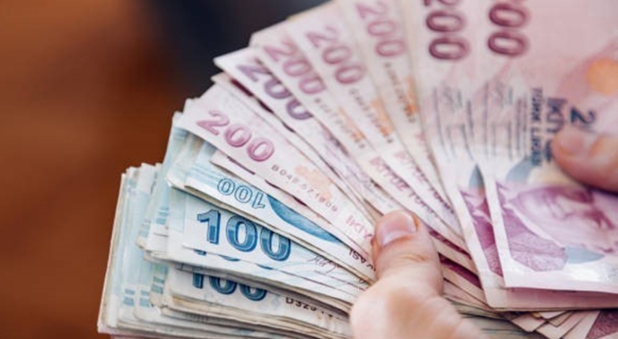 TBMM'de kamu personeline 30 bin TL seyyanen zam düzenlemesi geri çekildi