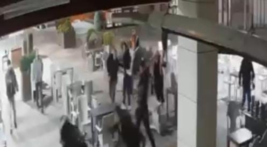 Bursa'da palalı dehşet: Baba-oğul saldırdı, 3 kişi yaralandı