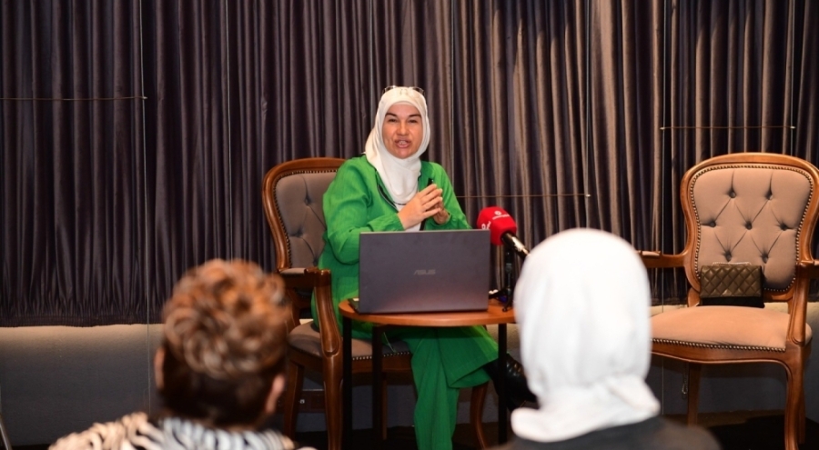 Osmangazi'de öyküler derinlemesine ele alındı