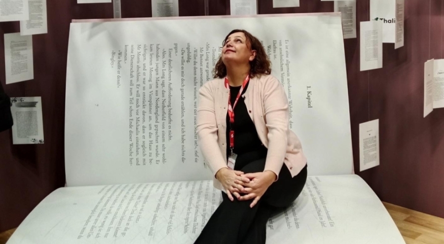 4 ayrı kimlik 4 ayrı kitap