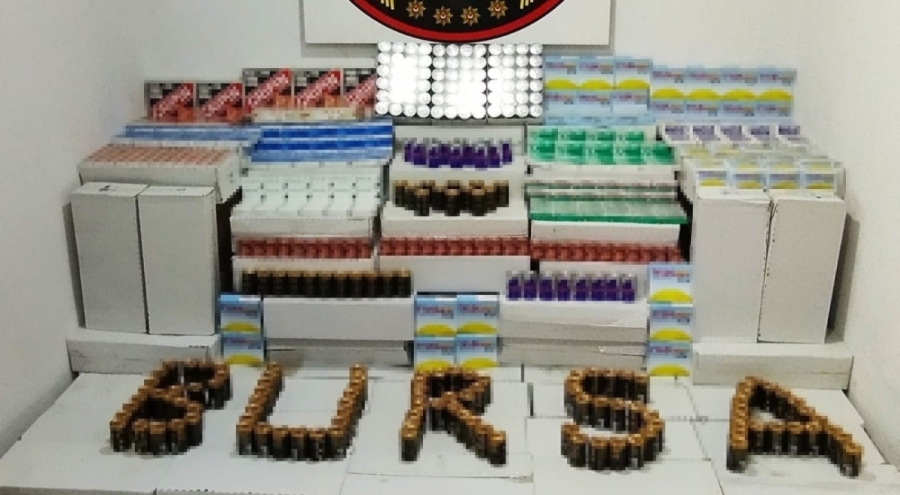 Bursa'da operasyonda binlerce ruhsatsız ilaç ve ürün ele geçirildi