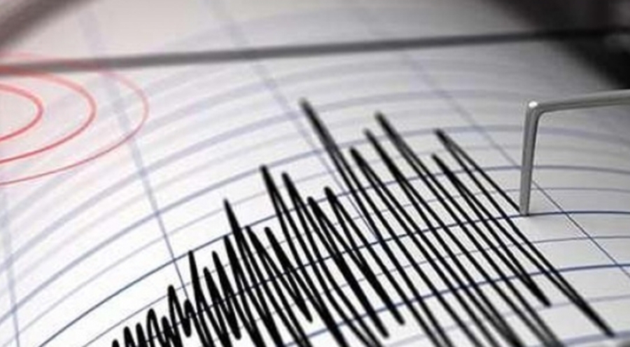 Ayvacık açıklarında 4 büyüklüğünde deprem