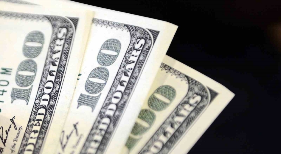Dolar ve euro güne yükselişle başladı