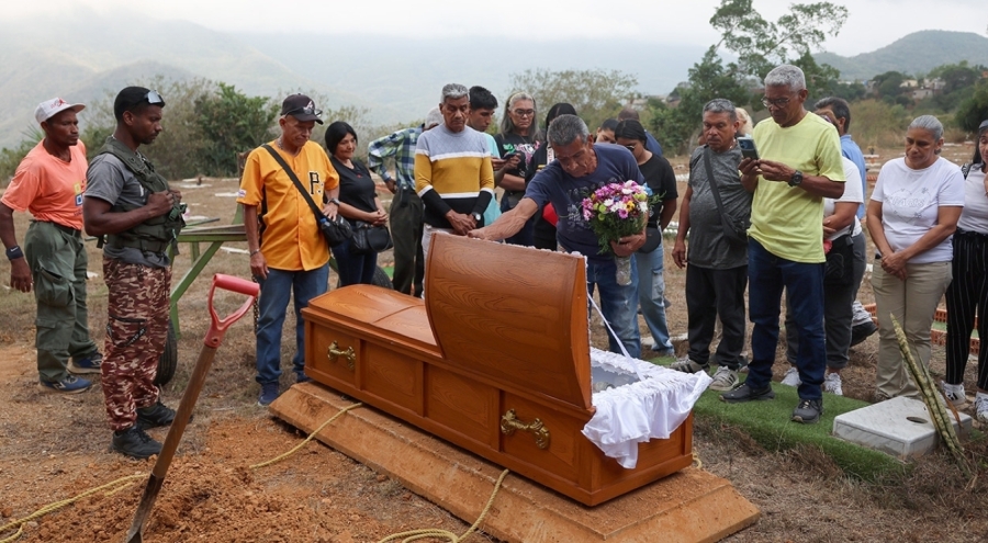 Venezuela: ABD saldırılarında 100 kişi öldü