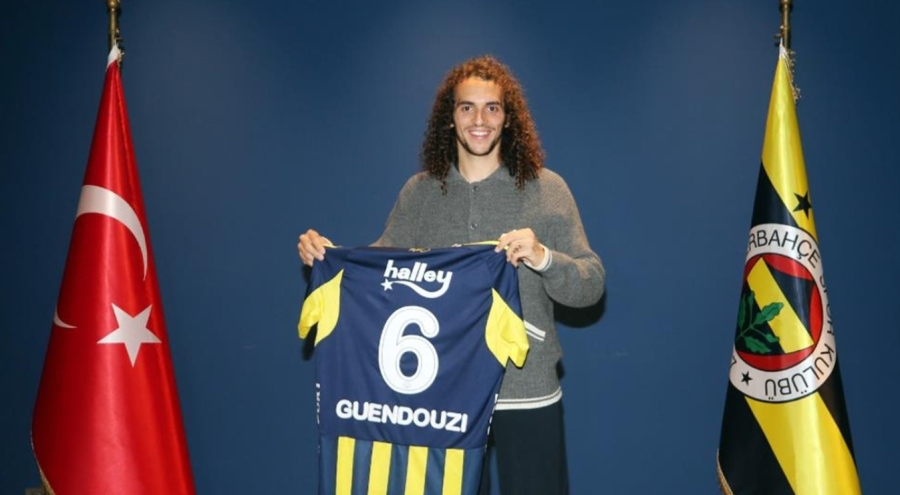 Guendouzi imzayı attı