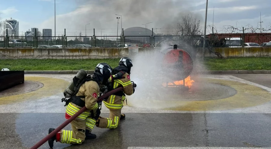 Büyükşehir İtfaiyesi'nden Koç Üniversitesi personeline eğitim