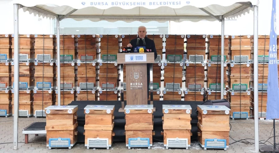 Büyükşehir'den dağ yöresine arı kovanı desteği