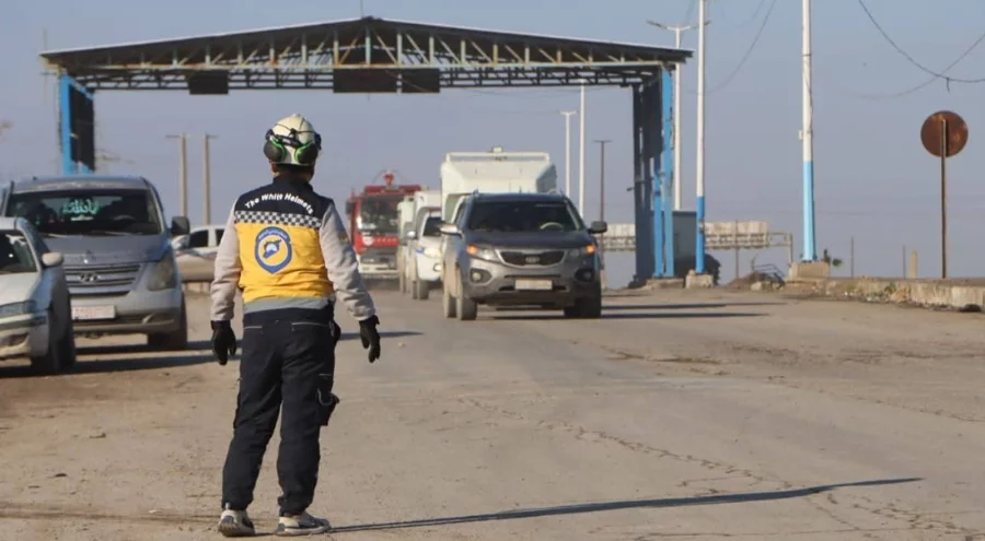 Suriye hükümeti Deyrizor ve Rakka'da kontrolü devraldı