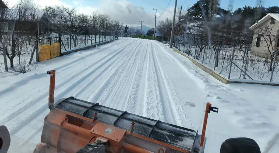 Osmangazi'nin yüksek kesimlerinde kar nöbeti