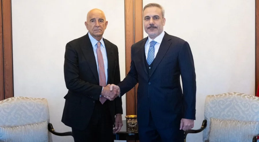 Hakan Fidan, ABD'nin Suriye Özel Temsilcisi Barrack ile görüştü