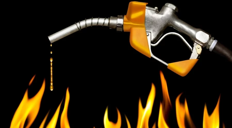 Akaryakıta Yeni Zam: Motorin Bir Kez Daha Arttı