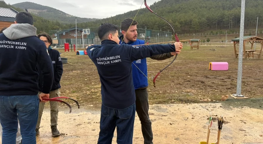 Doğayla iç içe yarıyıl tatili kampı