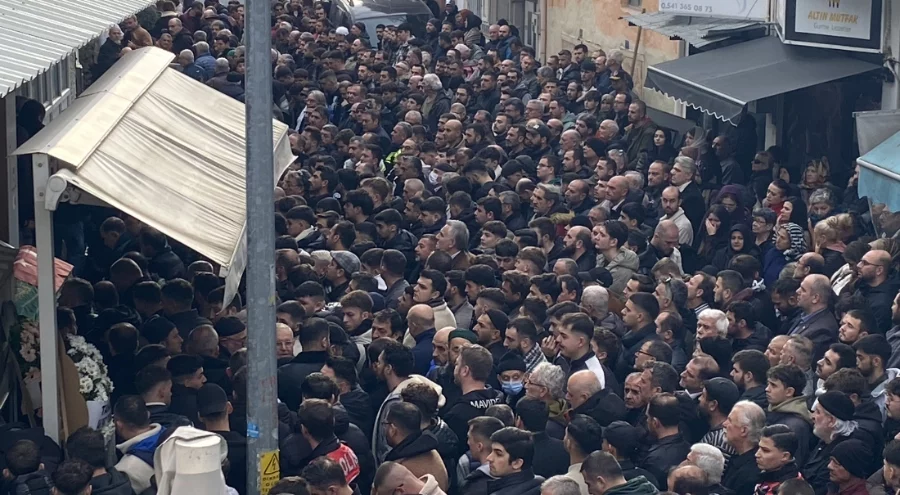 Bursa'da Babasını kurtarırken kuyuda can veren 17 yaşındaki Efe'ye acı veda