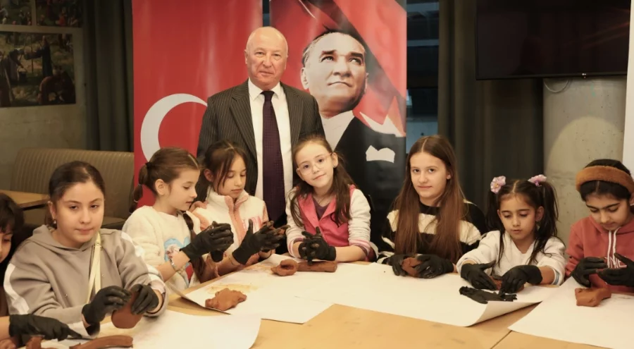 Minik arkeologlar tarihi Osmangazi'de keşfediyor