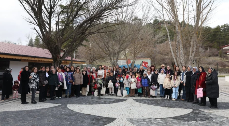 Nilüferli kadınların hediyeleri Harmancık'a ulaştı