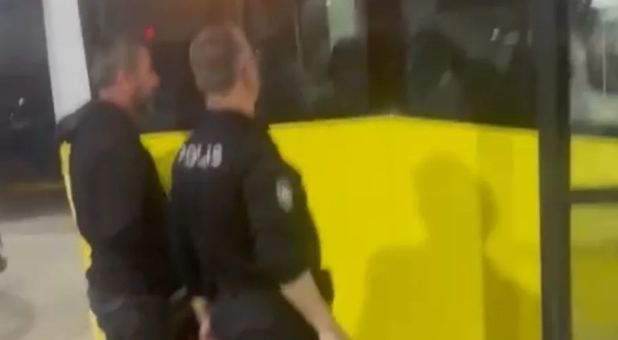 Bursa'da minibüste kalp krizi geçiren yolcu hastaneye yetiştirildi