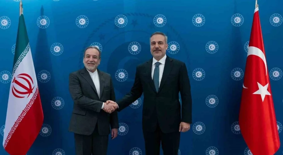 Hakan Fidan, İranlı mevkidaşıyla İstanbul'da görüştü