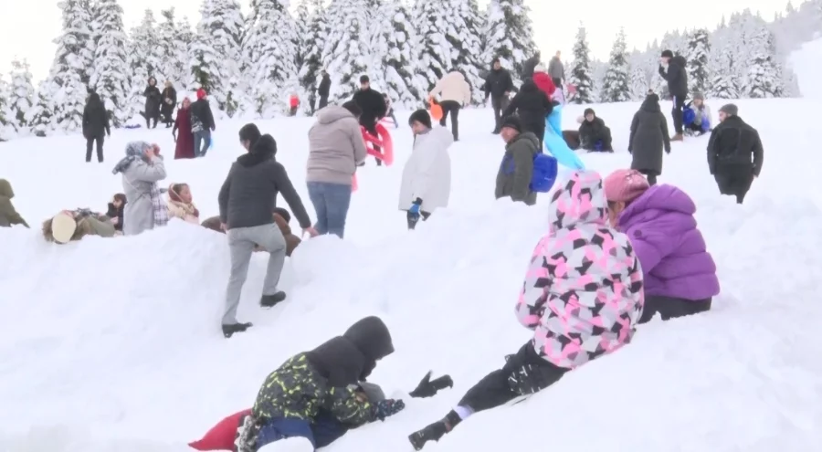 Bursa'da Uludağ sömestirde doldu taştı
