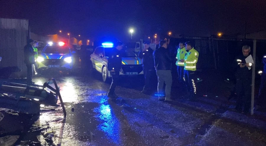 Bursa'da cip çarpıp kaçtı, plakasını düşürdü