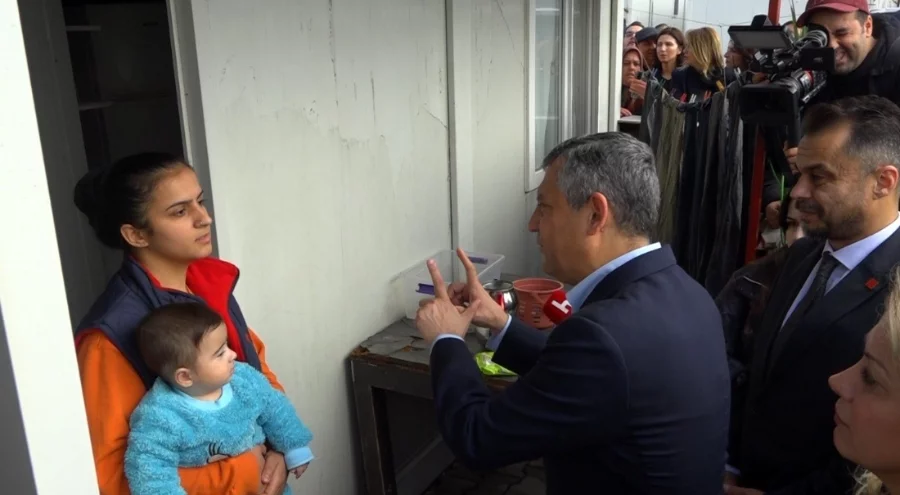 Özgür Özel'den Deprem Bölgesinde Faiz Tepkisi