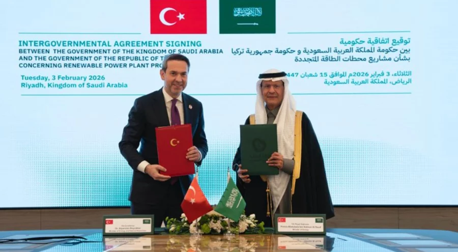 Bakan Bayraktar: "Türkiye'de bugüne kadar gördüğümüz en düşük fiyatla elektriği alacağız"