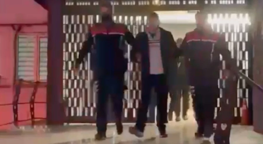 Bursa'da firarilere operasyon: Yıllarca hapis cezası olanlar yakalandı