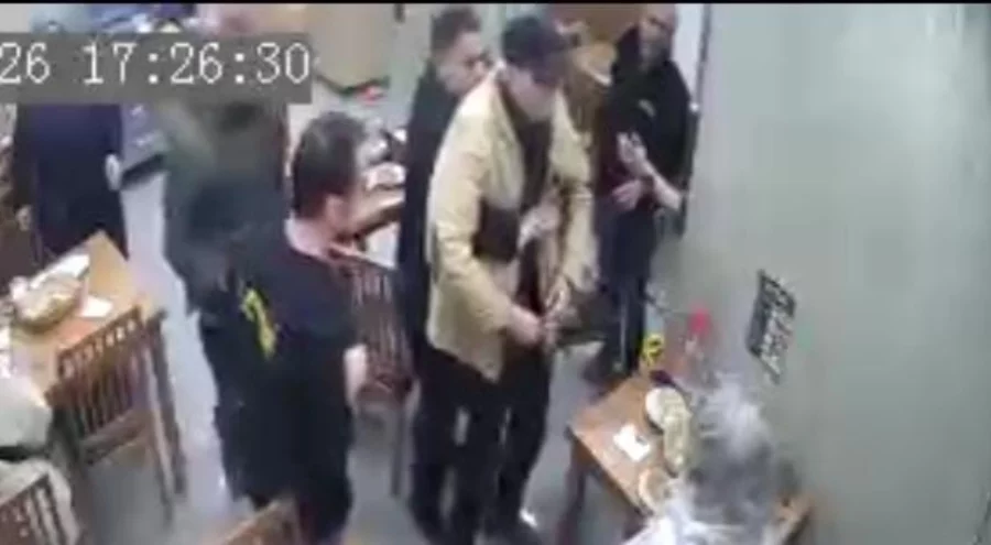 Bursa'da lokantada Heimlich manevrası hayat kurtardı