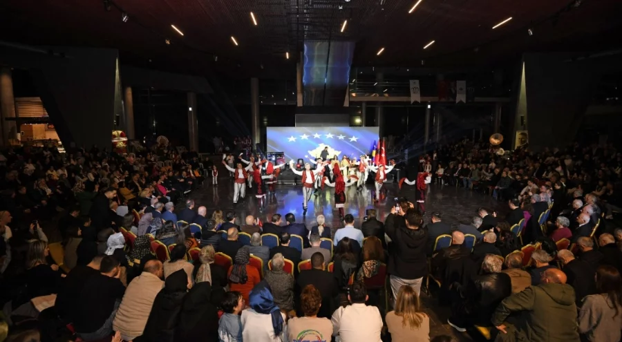 Kosova'nın bağımsızlığı Bursa'da coşkuyla kutlandı