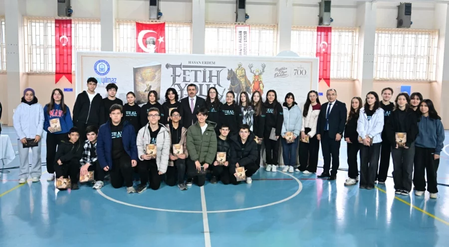 Yıldırım Belediyesi 'Fethin' kitabını yazdı
