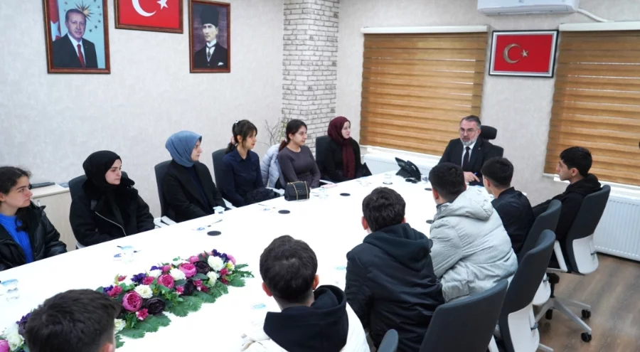 Başkan Erol'dan KPSS Adaylarına Net Mesaj: "Yanınızdayız"